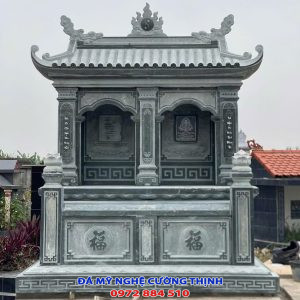 Mộ đôi 1 mái đá xanh rêu