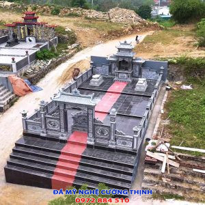 Khuôn viên lăng mộ đẹp